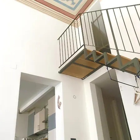 Piazza Erbe 5 Apartment Genoa